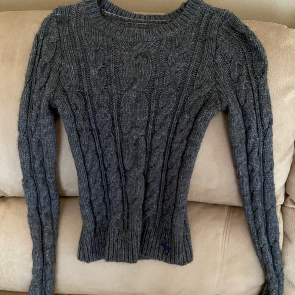 abercrombie & fitch sweater